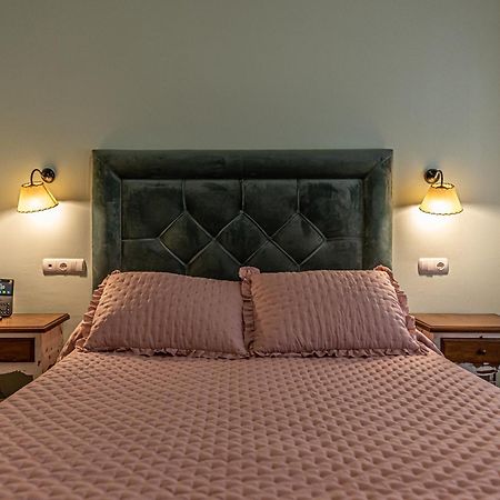 Hotel Las Rosas Приего-де-Кордова Экстерьер фото