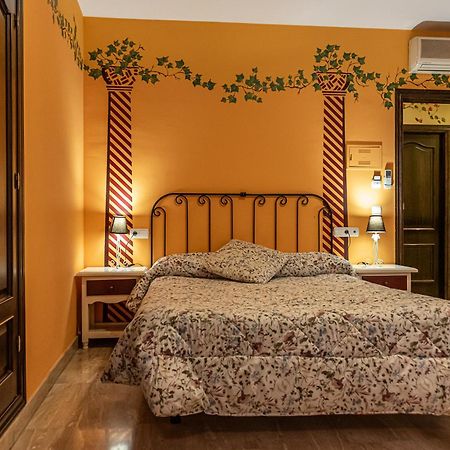 Hotel Las Rosas Приего-де-Кордова Экстерьер фото