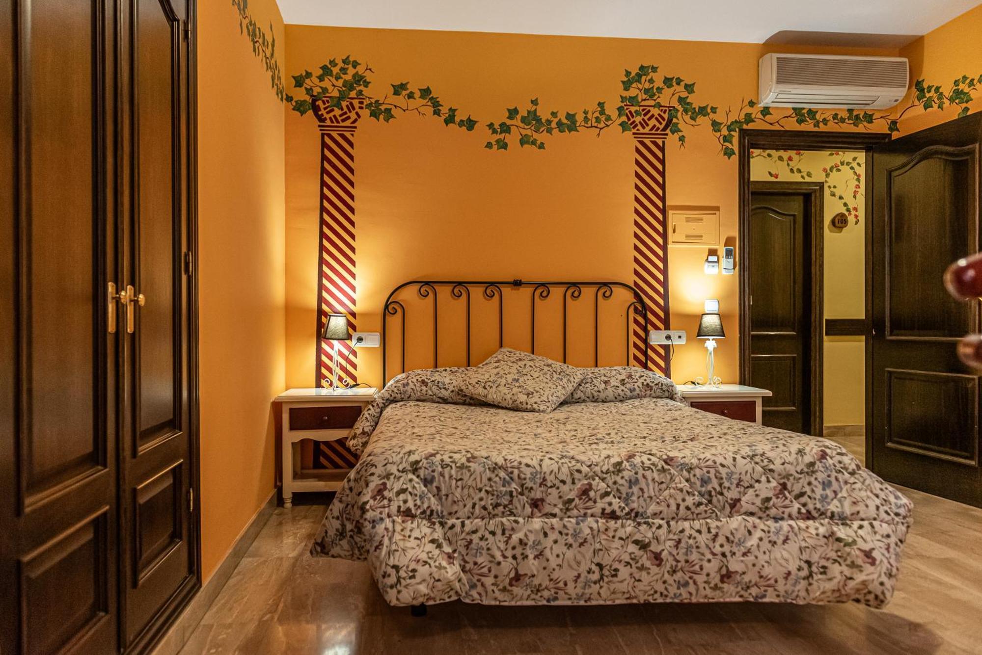 Hotel Las Rosas Приего-де-Кордова Экстерьер фото